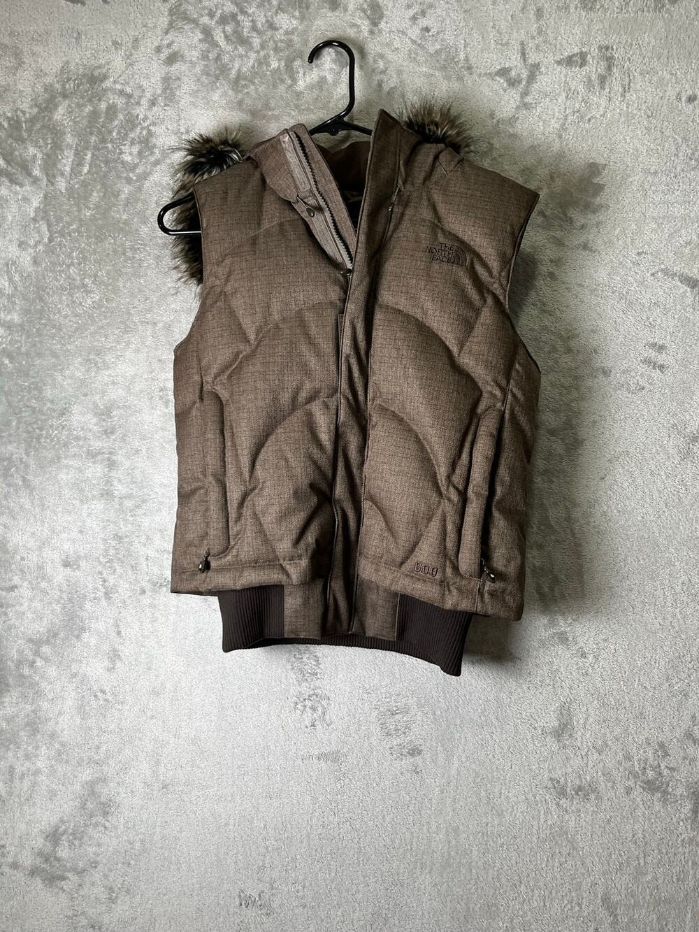 The North Face 600 Down Quilted Vest Women's Small Removable Faux Fur Hood Brown